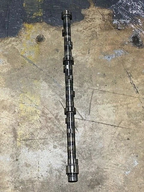 OEM International DT466E DT530E Diesel Engine Camshaft 1824747C1