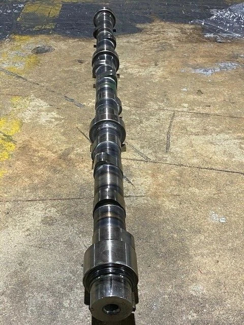 OEM International DT466E DT530E Diesel Engine Camshaft 1824747C1
