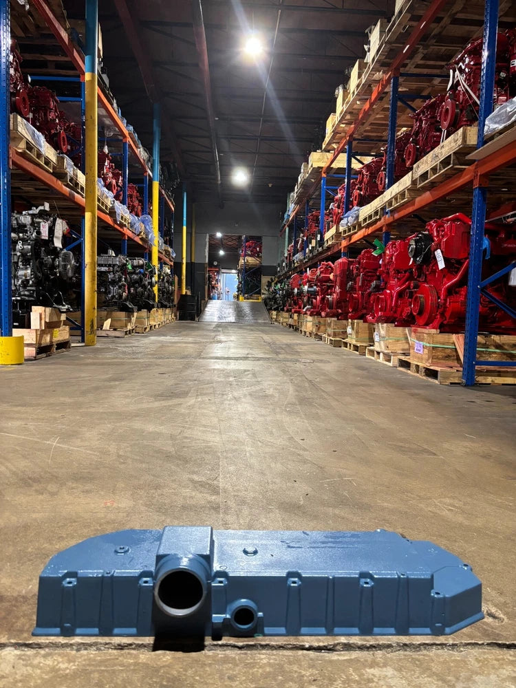 OEM International DT466E DT530E Diesel Engine Valve Cover 1827895C2