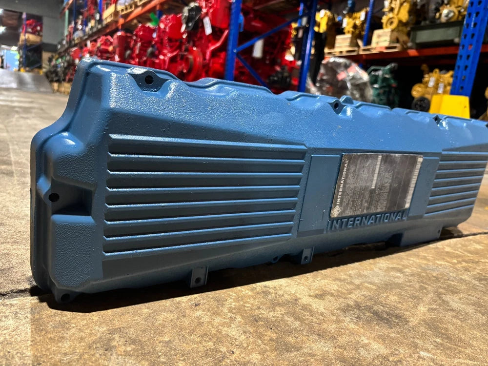 OEM International DT466E DT570E Diesel Engine Valve Cover 1842336C2