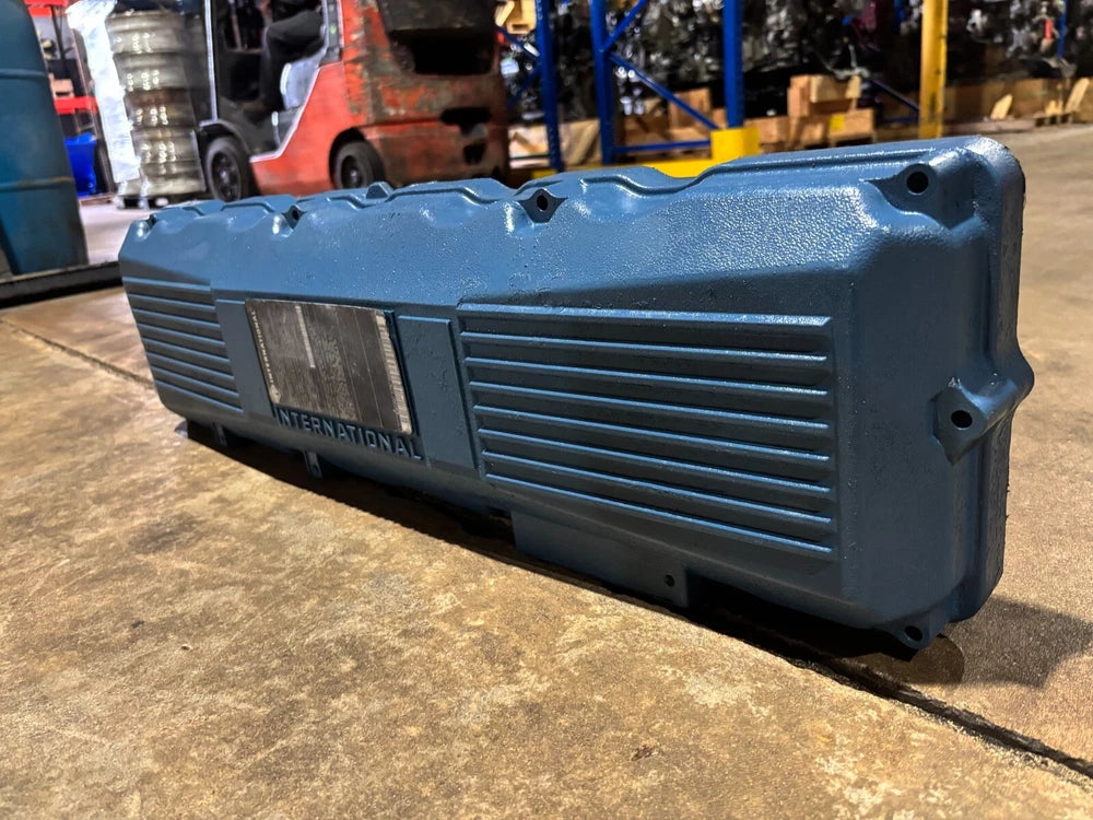 OEM International DT466E DT570E Diesel Engine Valve Cover 1842336C2