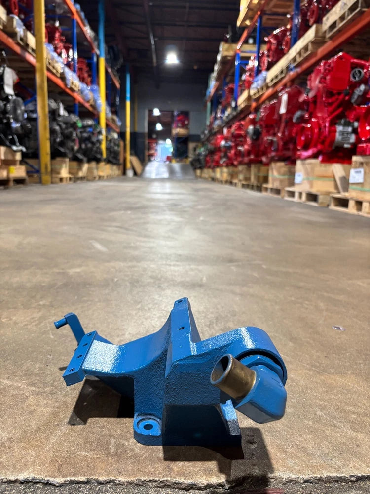 OEM International DT466E Diesel Engine AC Compressor Bracket 1841983C2