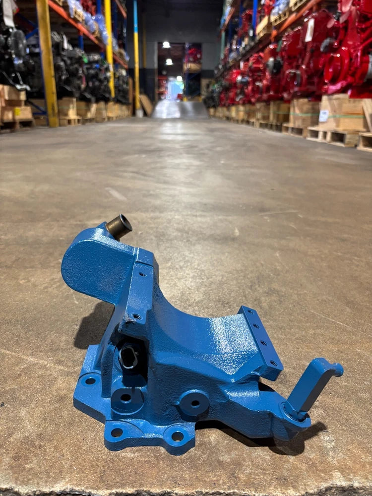 OEM International DT466E Diesel Engine AC Compressor Bracket 1841983C2