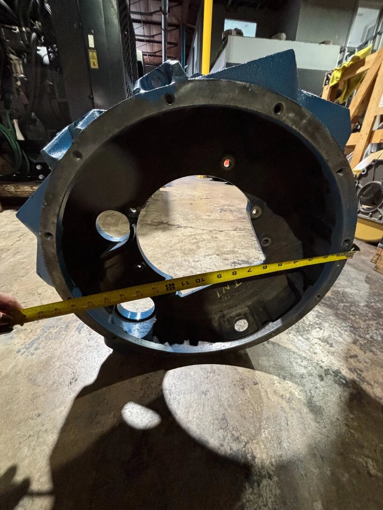 International DT466E OEM Diesel Engine Flywheel Housing 1820338C2