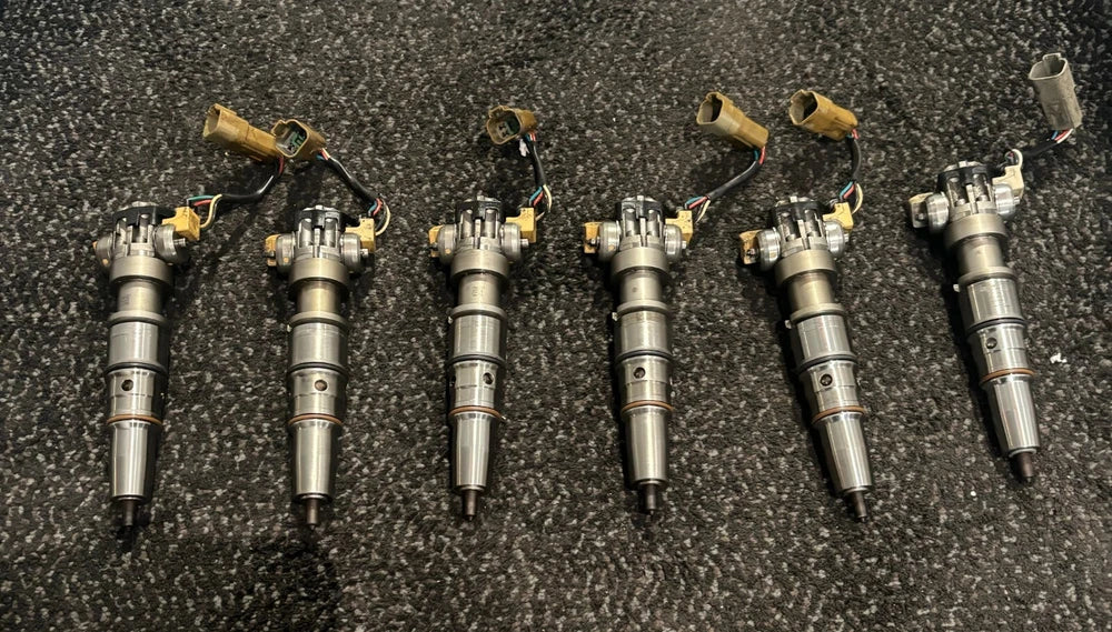 OEM International DT466E EGR Model Diesel Engine Fuel Injector 5010656R92