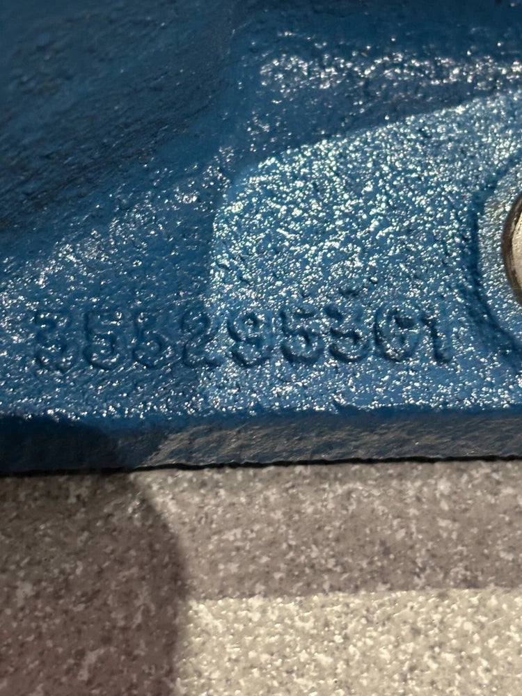 International DT466E DT530E DT570 OEM Engine Rear Motor Mount 3532953C1