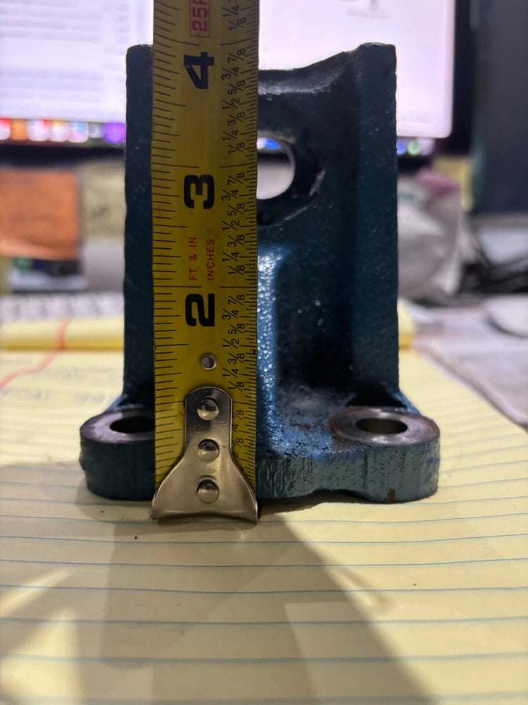 International DT466E DT530E DT570 OEM Engine Rear Motor Mount 3532953C1