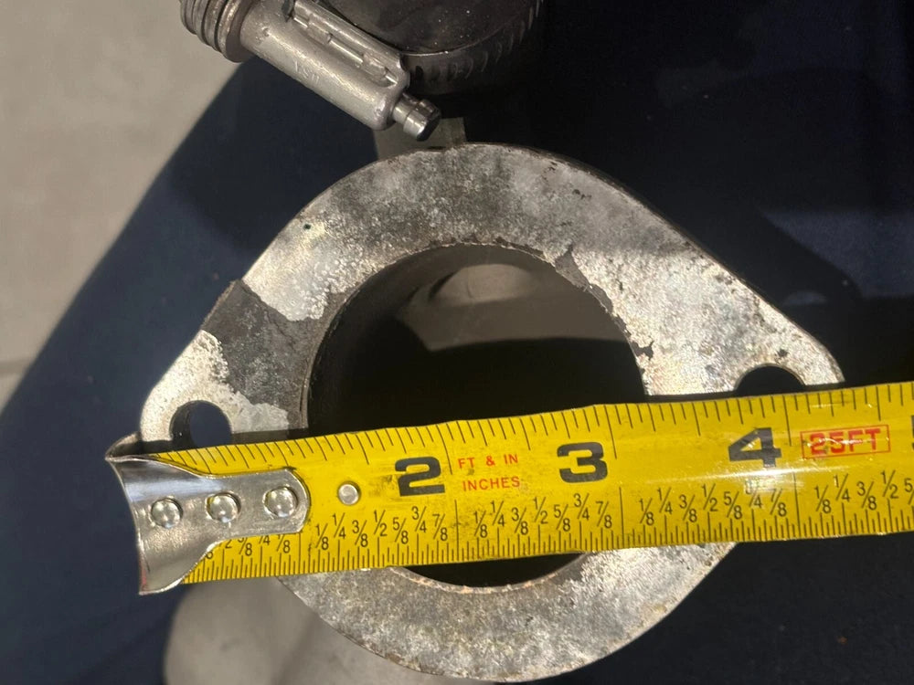 International Maxxforce 13 OEM Diesel Engine Intake Water Manifold 3843933C1