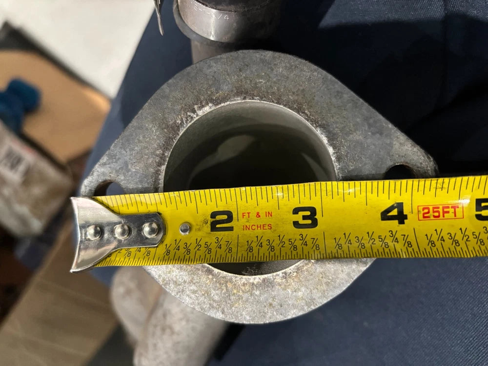 International Maxxforce 13 OEM Diesel Engine Intake Water Manifold 3843933C1