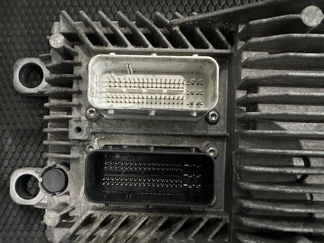 International Maxxforce 7 OEM Engine Control Module ECM ECU 1881708C91