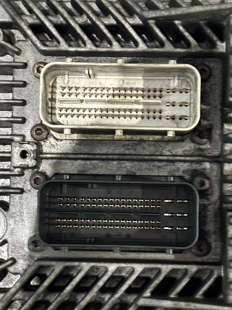 International Maxxforce 9 OEM Engine Control Module ECM ECU 1883086C91