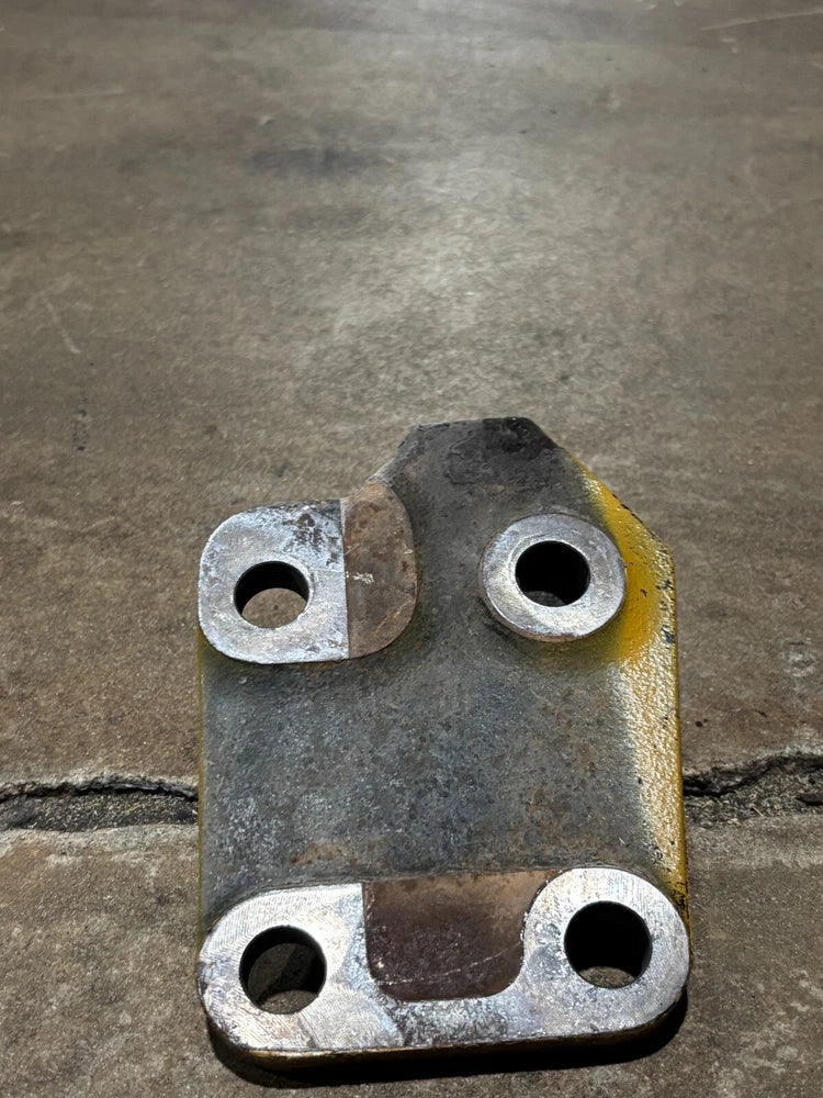 International Rear LH Mount for Caterpillar C15 Engine 3524295C1