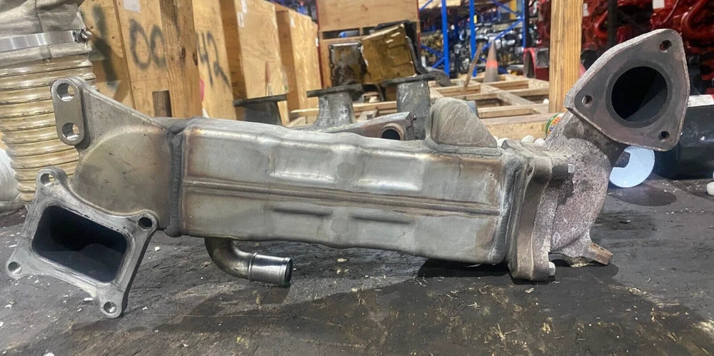 Isuzu 4HK1 OEM Diesel Engine EGR Cooler 8981078564