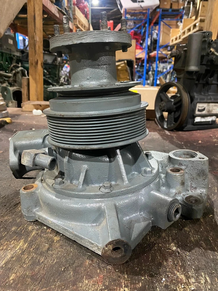 OEM Mack E7 Diesel Engine Water Pump, 771GB538M, 360GB55M