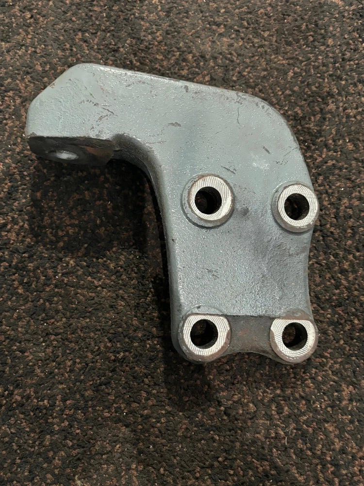 Mercedes Benz OEM Engine Mount for Peterbilt 01-25316-002