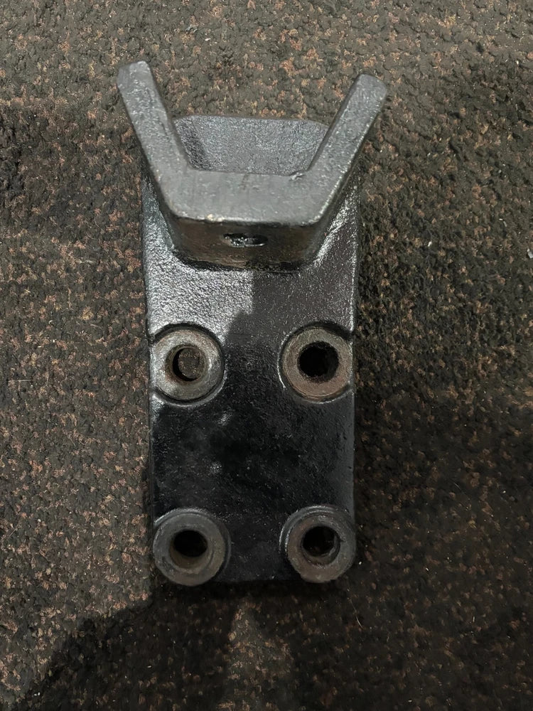 Mercedes Benz OEM Rear Engine Motor Mount 01-27897-000