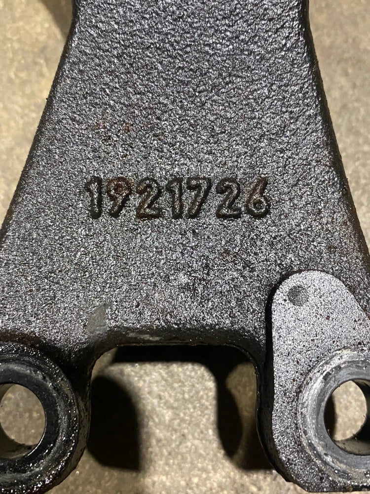 OEM Paccar MX-13 Diesel Engine Bracket 1921726