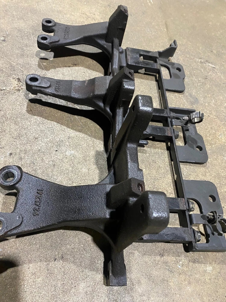 OEM Paccar MX-13 Diesel Engine Bracket 1921726