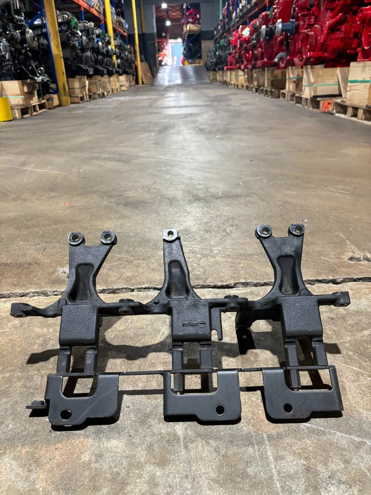 OEM Paccar MX-13 Diesel Engine EGR Cooler Support Bracket 1921726