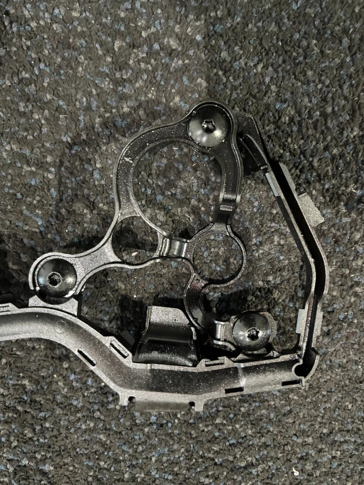 OEM Paccar MX-13 Diesel Engine Injector Wiring Harness Bracket 1738898