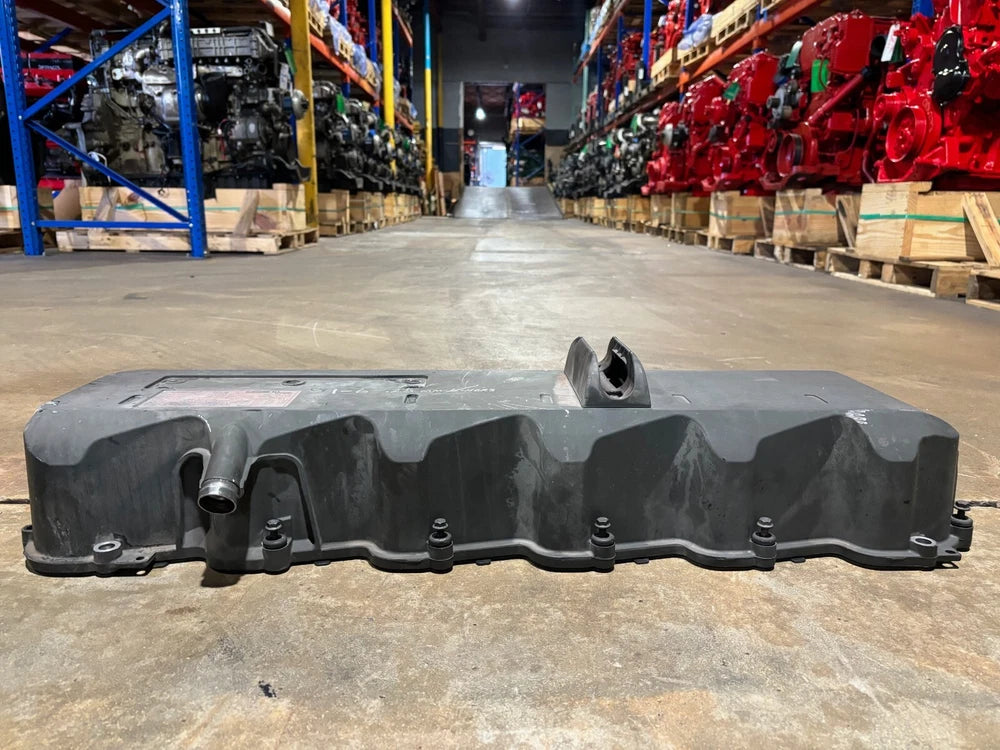 OEM Paccar MX-13 Diesel Engine Valve Cover 1805913