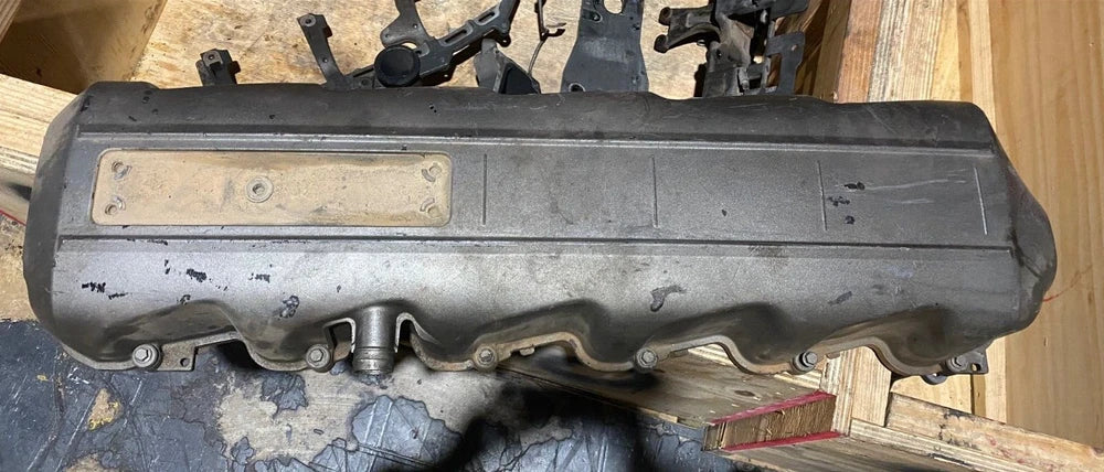 OEM Paccar MX-13 Diesel Engine Valve Cover, 1885473