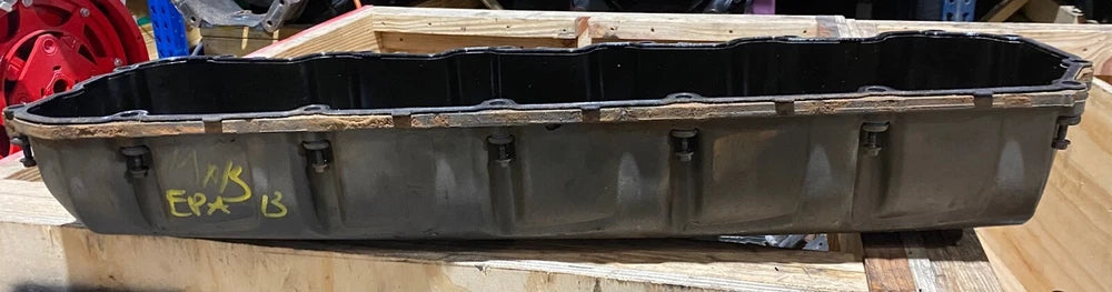 OEM Paccar MX-13 Diesel Engine Valve Cover, 1885473