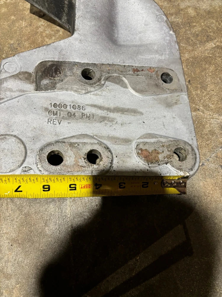 OEM Peterbilt Left Rear Engine Motor Mount, 01-26964-001, 10001086,