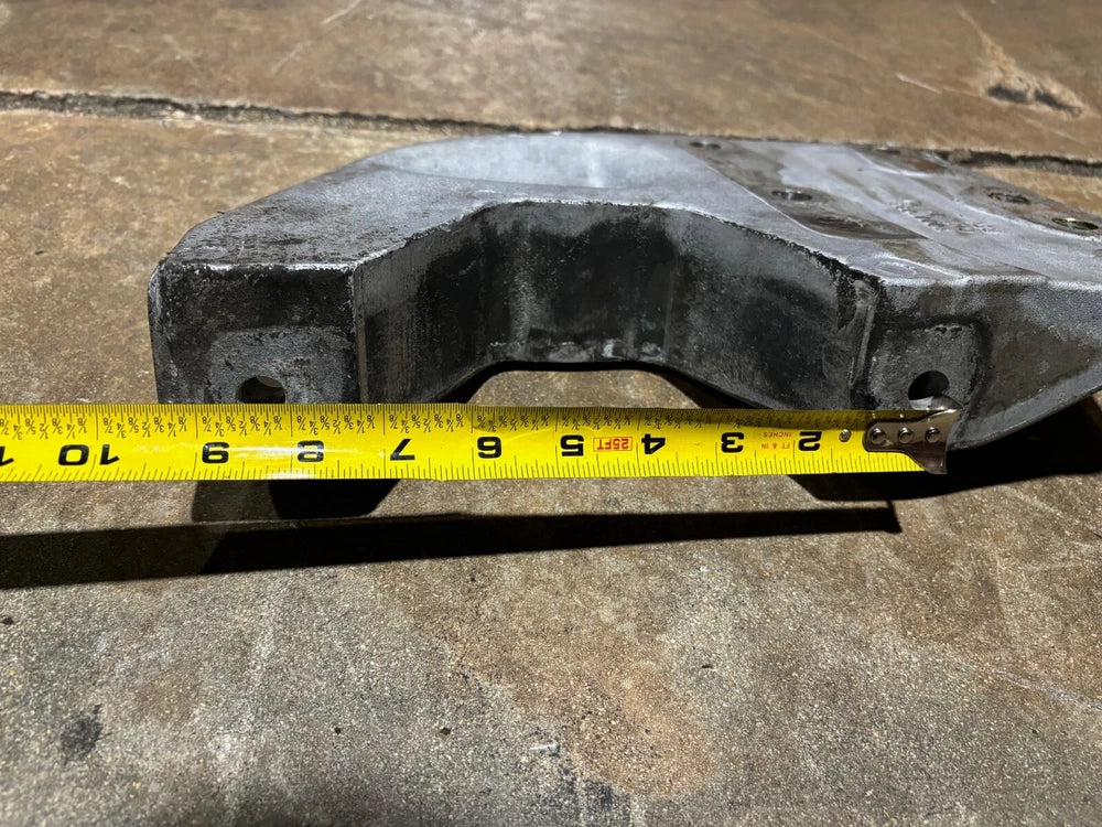 OEM Peterbilt Left Rear Engine Motor Mount, 01-26964-001, 10001086,