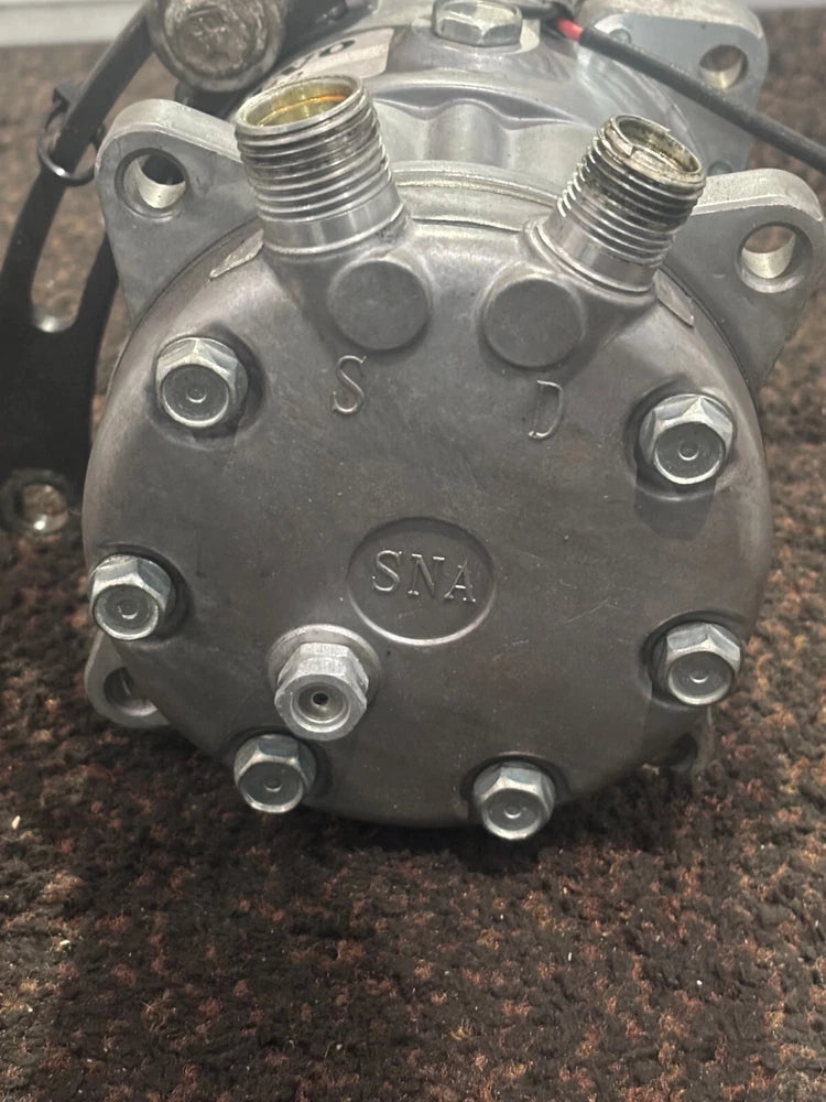OEM Volvo A/C Compressor 85129262 12V