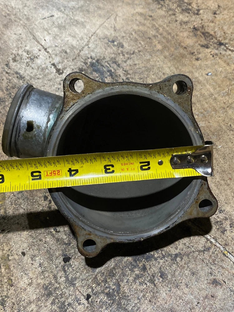 OEM Volvo D13 Diesel Engine Thermostat Housing 21861948