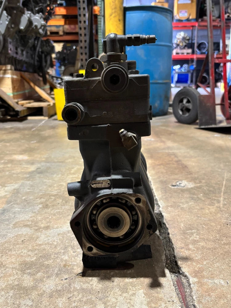 OEM Wabco Air Brake Compressor for Paccar MX-13 Engine 1805490 9125181030