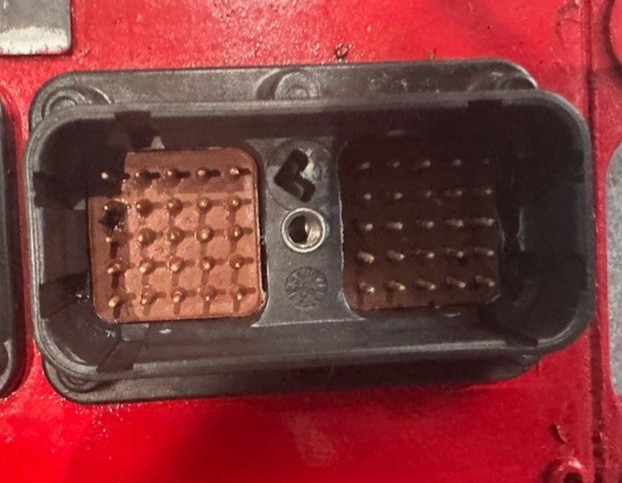 Cummins ISM OEM Diesel Engine Control Module ECM ECU 3408501 3408404 CM870