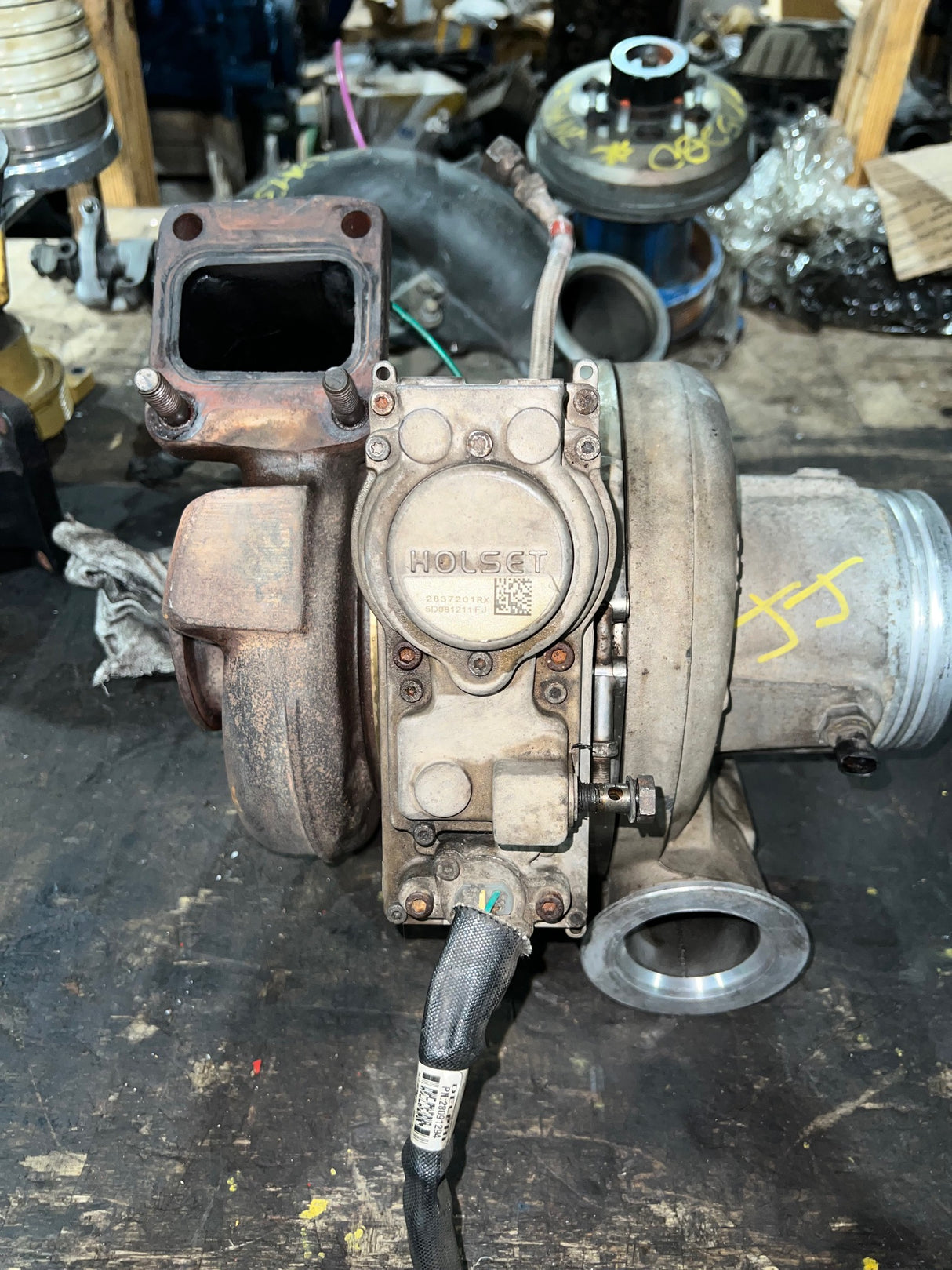 Holset HE561VE OEM Cummins ISX15 Turbocharger 3774601 4309076RX 2837201RX