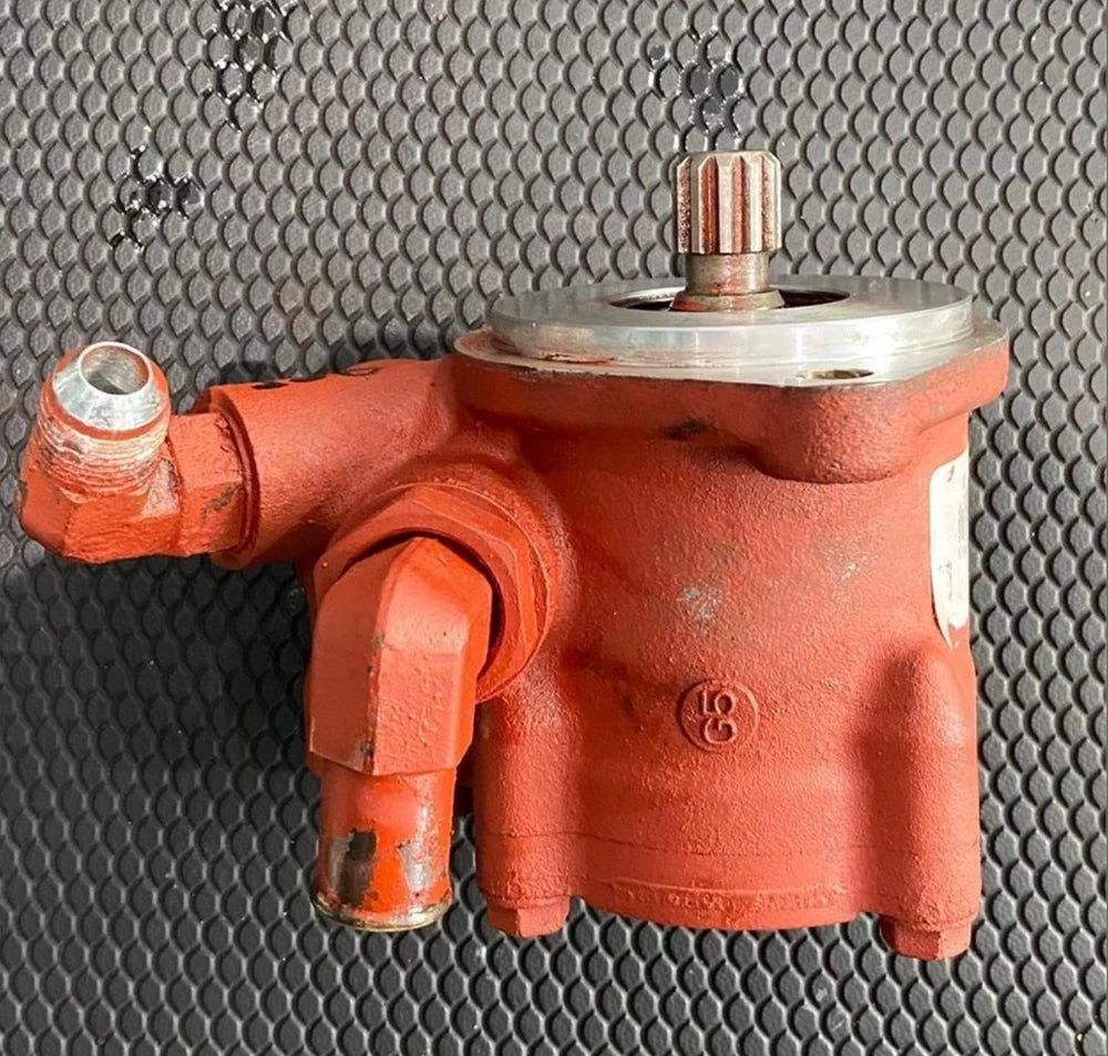TRW Power Steering Pump off Cummins ISB 14-14323-00