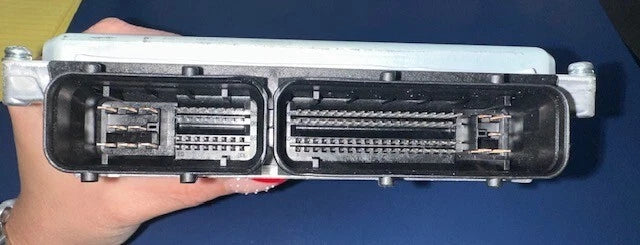 Transtron Control Module, ECM for Isuzu 4JJ1, 4HK1 Engine 8980980662, 8982027832