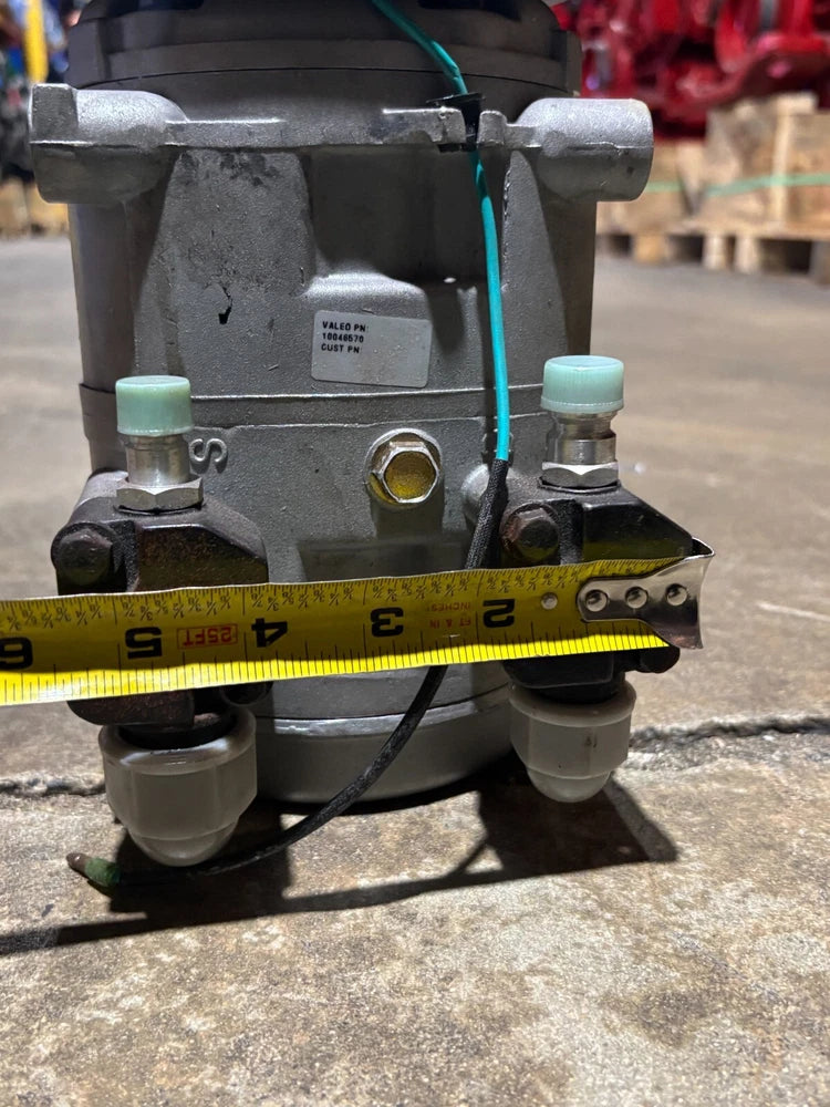 Valeo VC31 A/C Compressor 10046570 10368570 4130-01-555-5037 8 Groove 24V