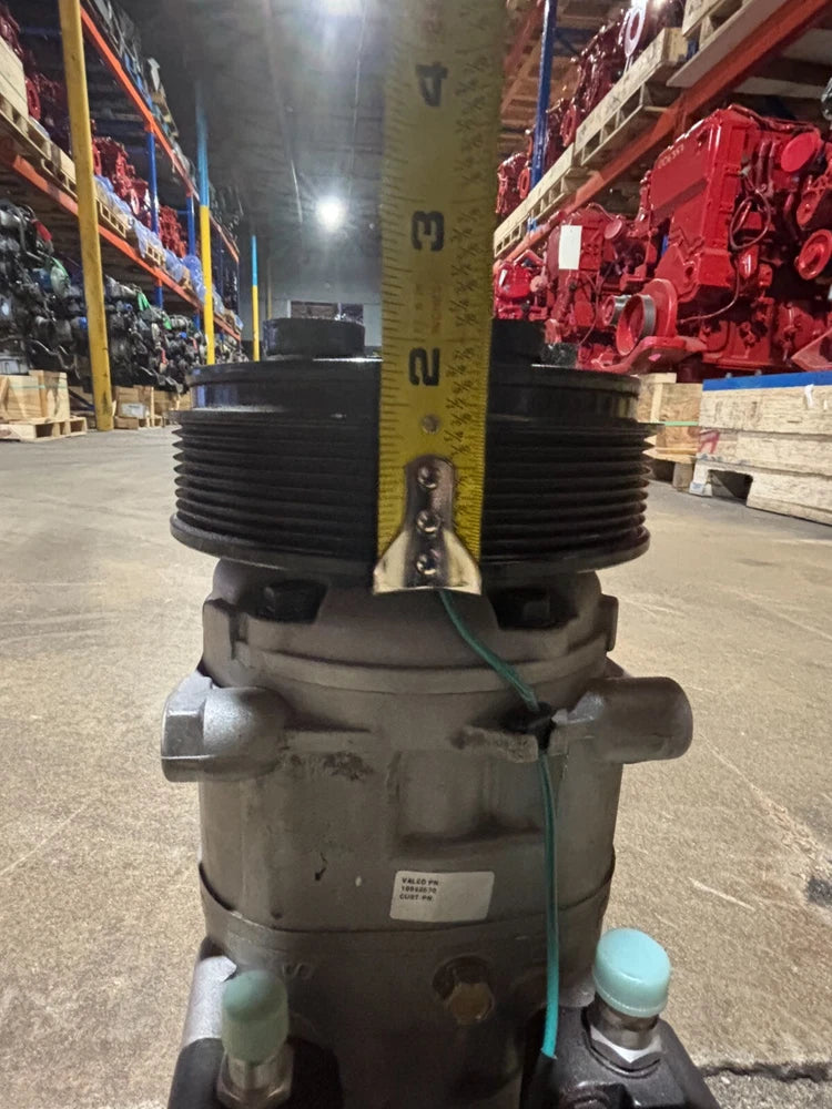 Valeo VC31 A/C Compressor 10046570 10368570 4130-01-555-5037 8 Groove 24V