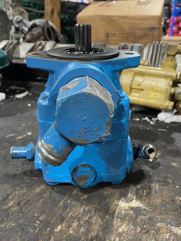 Vickers V20F 1P9P 38D80 22 074L Power Steering Pump 38QC367P24