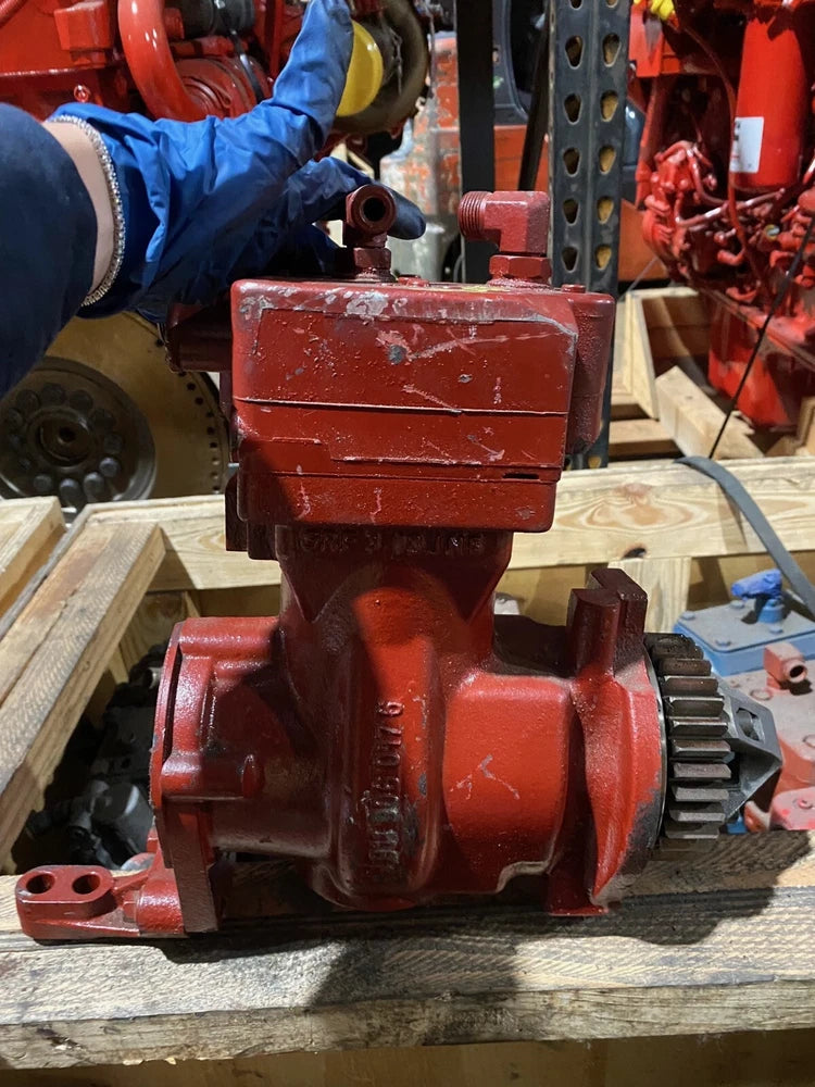 Wabco Air Brake Compressor for Cummins ISX Diesel Engine 4318220, 3687343