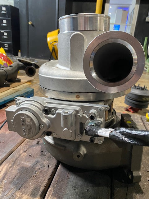 Holset HE500VG OEM Turbocharger with Actuator for Cummins QSX 3796099