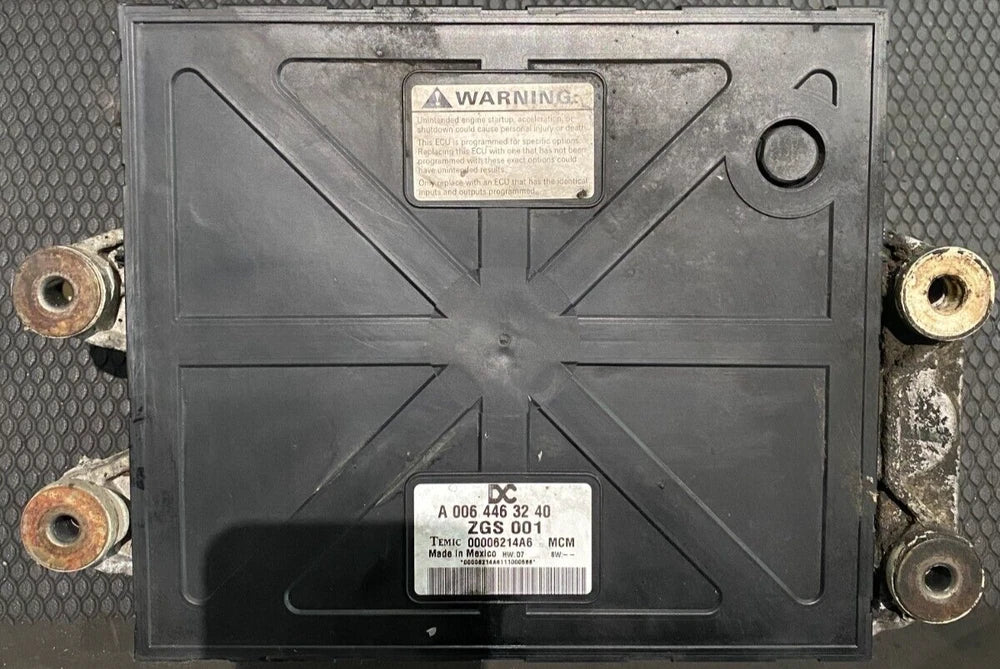 2009 Detroit DD15 Diesel Engine Control Module ECM ECU A0064463240 EPA07