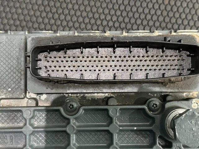 2009 Mercedes Benz OM460LA Engine Control Module ECM ECU A0054462140