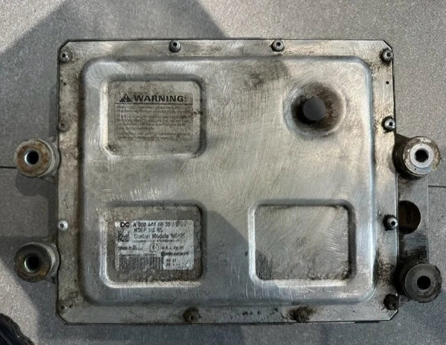 2011 Detroit DD15 Diesel Engine Control Module ECM ECU A0004466035