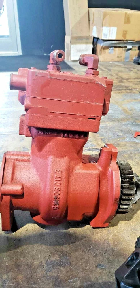 CORE Wabco Air Compressor off Cummins ISX Diesel Engine, 3687343