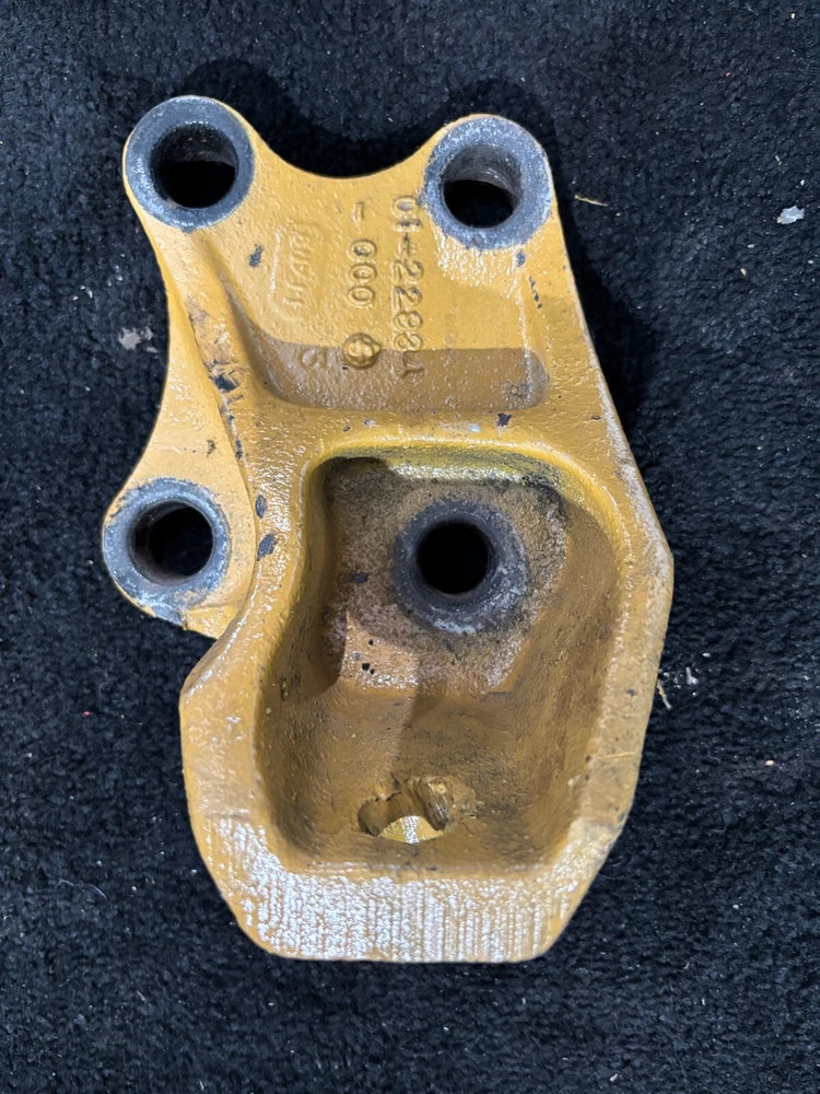 Caterpillar C13 C10 C12 Diesel Engine Rear Engine Mount 01-22934-000