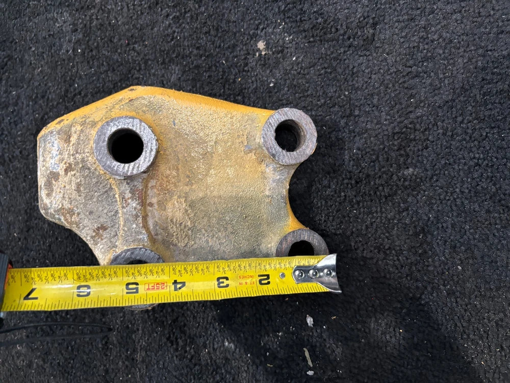 Caterpillar C13 C10 C12 Diesel Engine Rear Engine Mount 01-22934-000