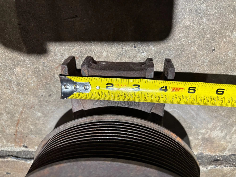 Cummins Fan Spindle 2899608