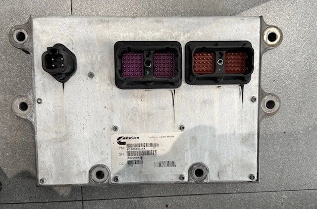 Cummins ISM Diesel Engine Control Module ECM ECU 3103533 EPA04 EGR