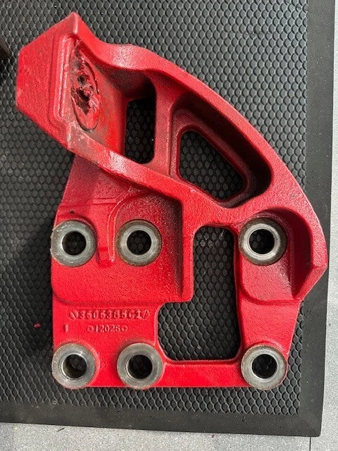 Cummins ISX Diesel Engine Rear Engine Mount 3606385C2